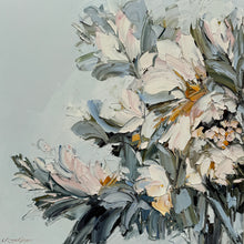 Load image into Gallery viewer, White magnolia No 30
