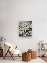 Load image into Gallery viewer, White magnolia No 25
